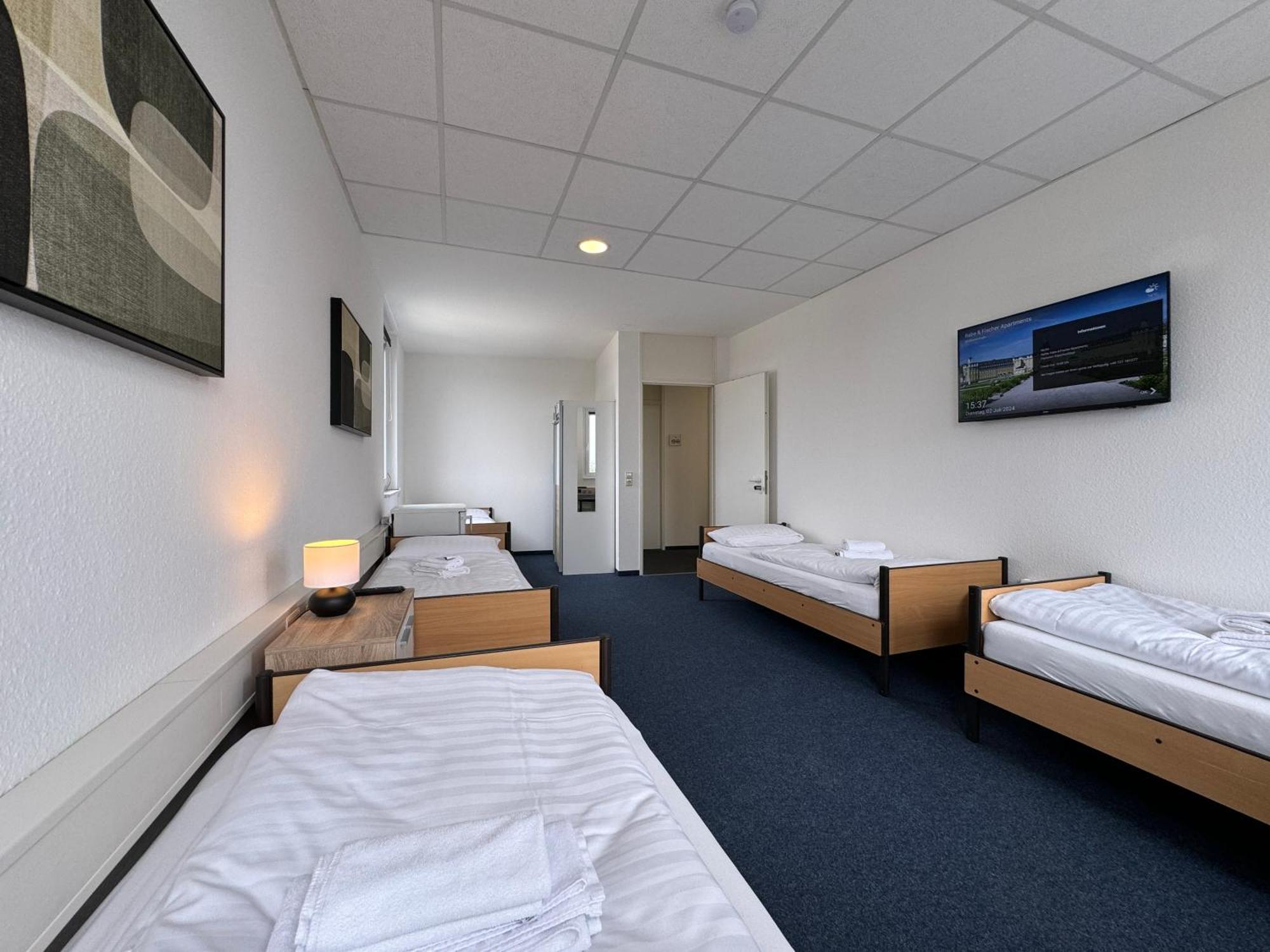 Thuja Apartments Karlsruhe-Neureut By Kurzzeit ภายนอก รูปภาพ