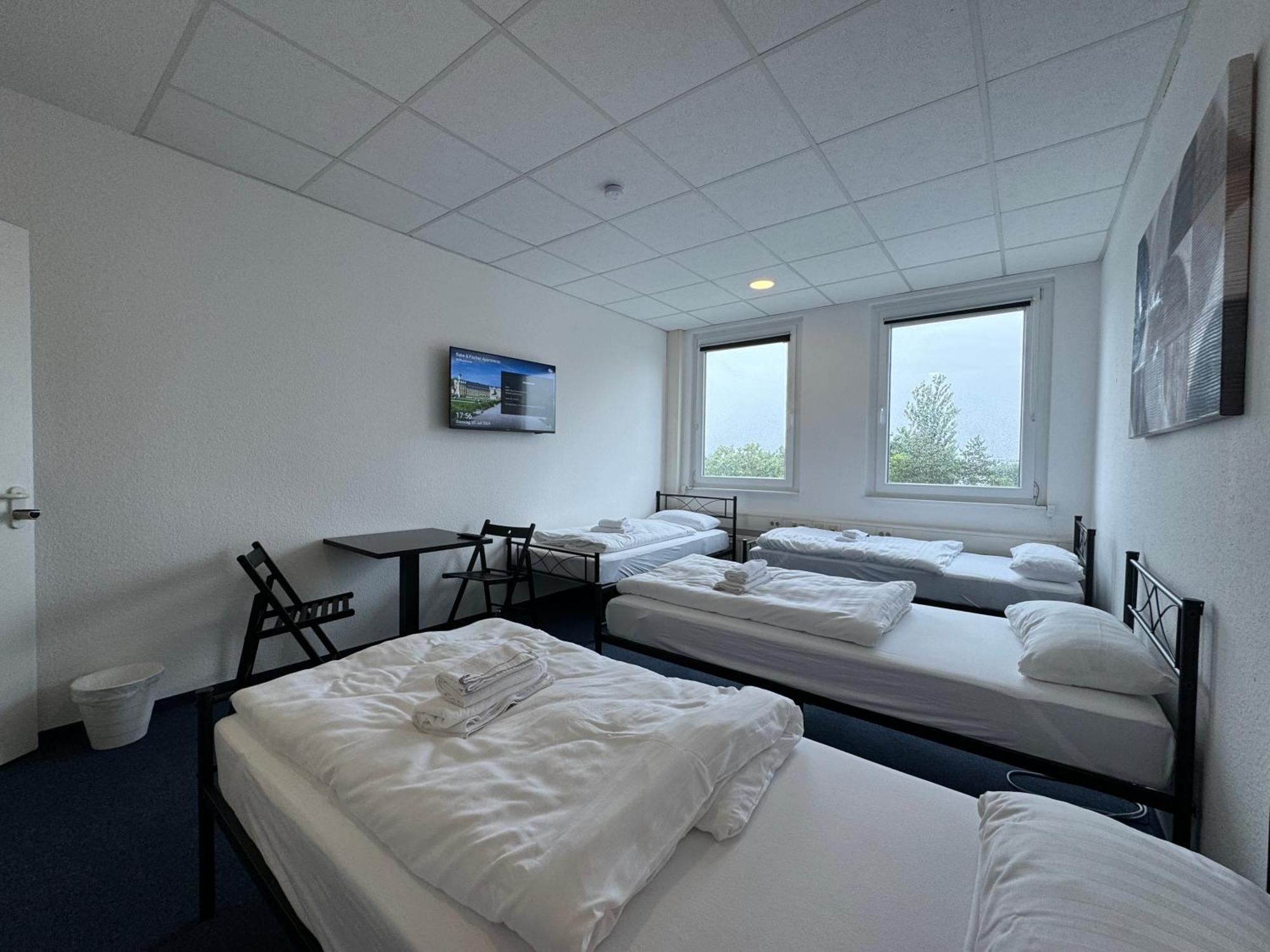 Thuja Apartments Karlsruhe-Neureut By Kurzzeit ภายนอก รูปภาพ