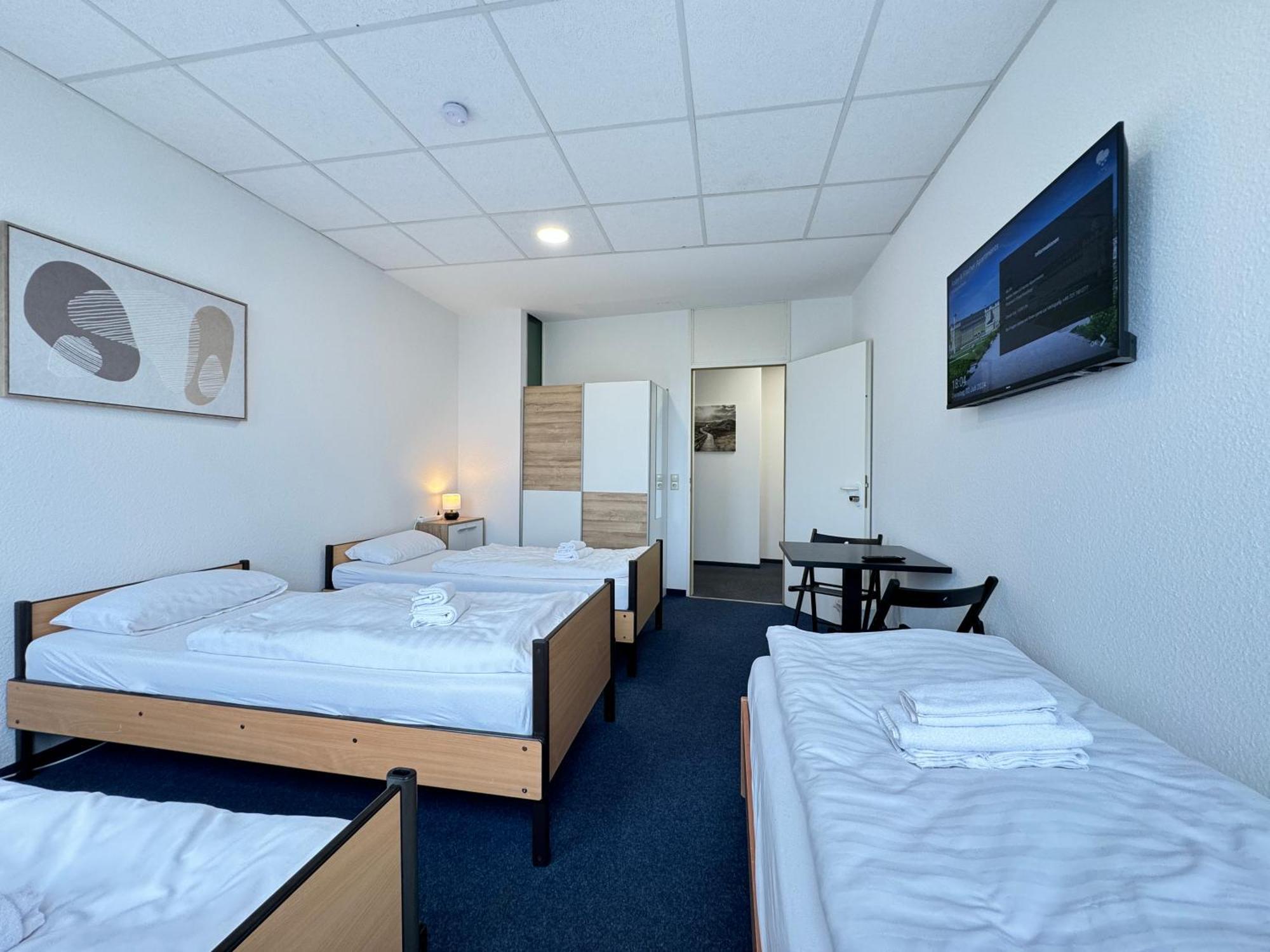 Thuja Apartments Karlsruhe-Neureut By Kurzzeit ภายนอก รูปภาพ